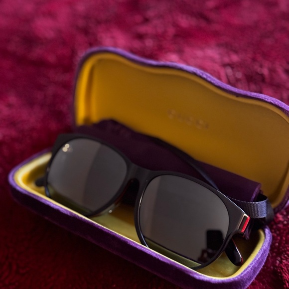 Gucci Black Sunglasses